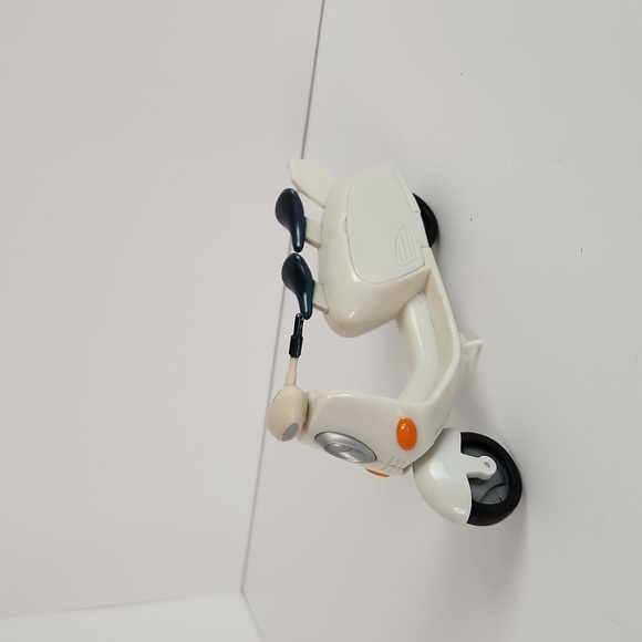 bratz Other - Bratz Lil Mini White 2 Seater Vespa Scooter No Sidecar Doll Dolls Collectible